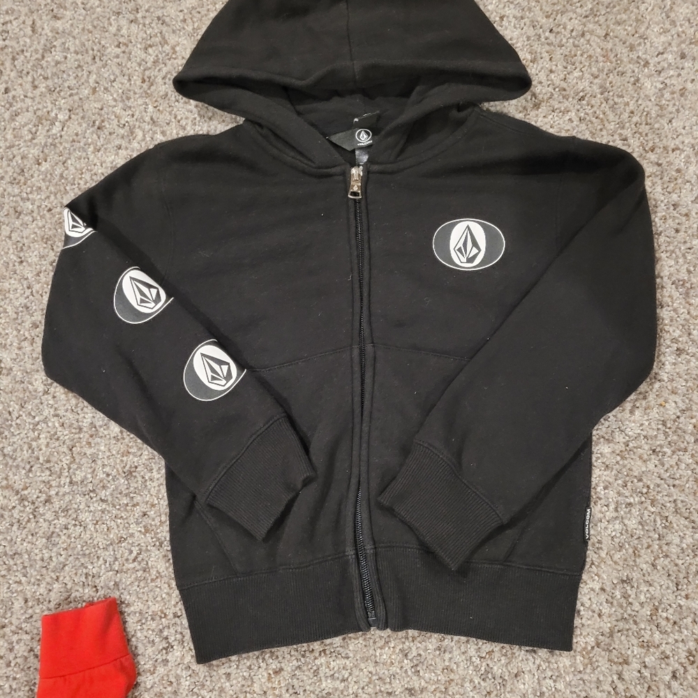 Volcom Bundle - Picture 3 of 6